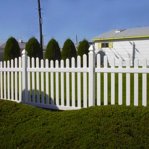 Rouleau de feuille de PVC <span class=keywords><strong>pour</strong></span> clôture en herbe, clôtures et portails en PVC <span class=keywords><strong>pour</strong></span> maisons, moulures en PVC floral <span class=keywords><strong>pour</strong></span> la conception de clôtures - Product Image 6