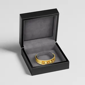 Boîte d'emballage pour bijoux Coffret cadeau en bois noir de haute qualité Parures de luxe avec logo personnalisé en bois pour hommes 7-10 jours