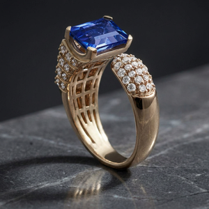 Luxury Women 18K Solid <b>Gold</b> <b>Cocktail</b> <b>Ring</b> With Blue Sapphire And Round Brilliant Cut Diamond Geometric Design - Product Image 3