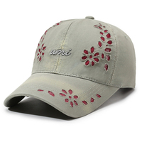 Casquettes de baseball respirantes à visière incurvée, brodées, personnalisées, perforées au laser, à 6 panneaux, 130 couleurs, pour commandes en gros