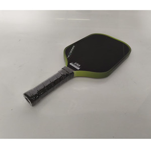 Pala de Pickleball de Fibra de Carbono, 13.4mm de Grosor, Aprobada por la USAPA, Forma Estándar para Entrenamiento - Product Image 2