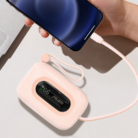 Bestseller 2-in-1 20000mAh Powerbank Schnellladung 10000mAh Ultra Slim Tragbar Eingebaute Kabel LED-Anzeige Outdoor-Nutzung Kunststoff