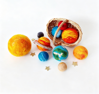 Ensemble de jouets en feutre de laine sur le thème des planètes du système solaire, faits à la main, balles en feutre de différentes tailles, jouets doux et interactifs pour chats