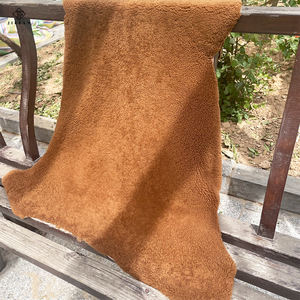 Piel de oveja rizada australiana invierno Pelo Corto lana suave patrón crudo mascota cama y perro juguete para tapicería y decoraciones de animales - Product Image 4