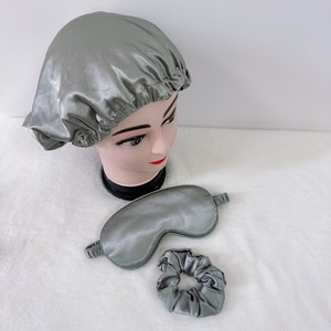 Máscara de Ojos de seda satinada para dormir de alta calidad con juego de gomas - Product Image 2