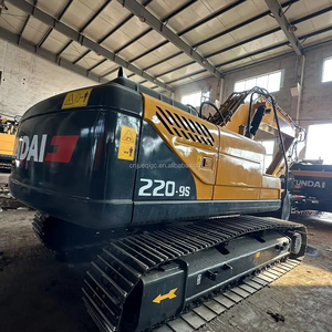 Excavatrice Hyundai R220-9S 22t d'occasion avec moteur Cummins, composants hydrauliques Kawasaki, moteur, boîte de vitesses, pompe et PLC à vendre à Shanghai - Product Image 1