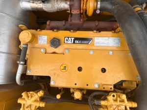 รถขุดตีนตะขาบ CAT 320D2L มือสองจากญี่ปุ่น น้ำหนัก 21.7 ตัน ยี่ห้อ Caterpillar ระบบไฮดรอลิก สำหรับงานขุดเหมือง ก่อสร้าง และงานดินดิบ - Product Image 6