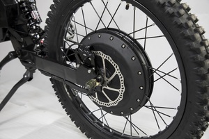Vélo électrique à pneus gras de 26 pouces avec roue magnétique, vélo électrique Bomber avec batterie cachée pour adultes - Product Image 3