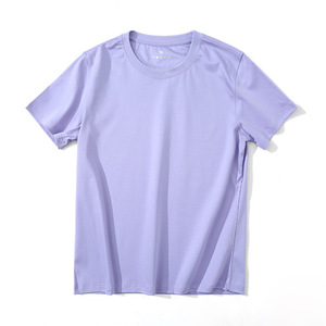 เสื้อยืดคอกลมแขนสั้นผ้าฝ้ายพีมาคุณภาพ 100% น้ำหนัก 190GSM ทรงปกติสำหรับผู้หญิง สีพื้น - Product Image 1