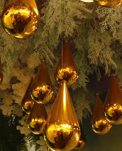 Les larmes <span class=keywords><strong>d</strong></span>'<span class=keywords><strong>ange</strong></span> gouttes <span class=keywords><strong>d</strong></span>'eau pendentifs galvanoplastie ornements accessoires et <span class=keywords><strong>d</strong></span>écorations sur la scène de Meichen Wedding Hall Hotel - Product Image 6