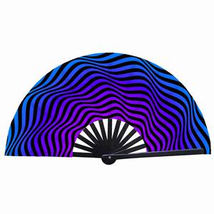 Abanico de mano de bambú pintado de alta calidad con sonido de clic, diseño plegable portátil para baile - Product Image 4