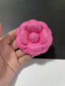 10x1 Flor de tela grande de 6.6cm con purpurina, tipo camelia, para corsage con pasador de cabeza, pequeña, perfumada, accesorio de moda formal para ropa - Product Image 4
