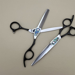 กรรไกรตัดผมไฮ 6 นิ้ว กรรไกรซอยผม สแตนเลส SUS440C ด้ามยาว อุปกรณ์ช่างตัดผมมืออาชีพ - Product Image 5