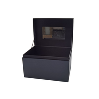 Boîte cadeau rigide de luxe personnalisée en carton noir avec couvercle miroir satiné, matériaux recyclés, impression dorée, crème pour le visage, crème pour les yeux, blush