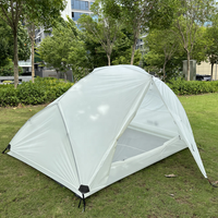 Summer Fashion Ultralight Backpacking Tent 2-3 Person Double Easy Waterproof Camping Gear Poteaux en aluminium Équipement d'extérieur