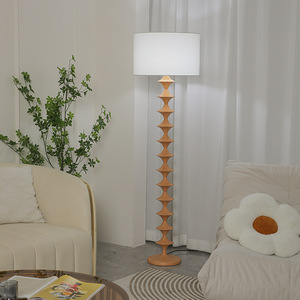 Lámpara de Pie Vintage de Estilo Japonés con Madera Retro, Fuente de Luz LED, Control de Interruptor, Iluminación Ambiental para Sala de Estar, Dormitorio - Product Image 3