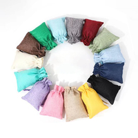 Vente en gros de pochette de voyage pour bijoux en lin, jute, cordon de serrage, conception personnalisée, rangement de cadeaux, sacs en toile de jute de chanvre avec logo