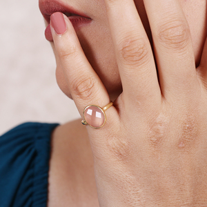 แหวนพลอยโรสควอตซ์แบบยูนิเซ็กซ์ ชุบทองคำขาว 18k ดีไซน์ทันสมัย ประดับเพชรแบบหนามเตย เหมาะสำหรับงานหมั้น งานเลี้ยงฉลองครบรอบ งานแต่งงาน - Product Image 2