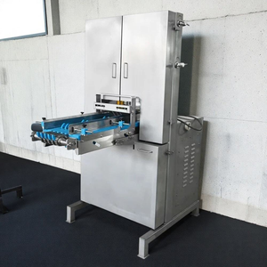 Machine à découper les pattes de porc automatique 15 kW à 5 lames, avec fonction de découpe de os en tranches, scie à os multi-étapes - Product Image 3