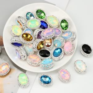 Perles fantaisie en alliage de verre multicolores de forme irrégulière, de haute qualité, très vendues, pour la fabrication de bracelets DIY en gros - Product Image 3
