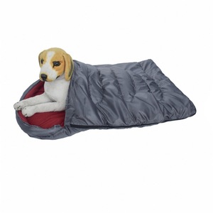 <span class=keywords><strong>Sac</strong></span> <span class=keywords><strong>de</strong></span> <span class=keywords><strong>couchage</strong></span> pour <span class=keywords><strong>chien</strong></span> rouge et gris, imperméable, chaud, portable, pour chiens et chats <span class=keywords><strong>de</strong></span> petite et moyenne taille, pour le camping et les voyages - Product Image 6