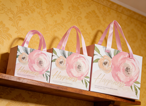 Pink floral <b>hand</b>-held gift box <b>made</b> of hard cardboard with exquisite texture-Vietnam FSC Certified Luxury Packaging Factory - Product Image 4