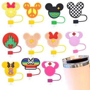 Tapa de silicona personalizada al por mayor con diseño de dibujos animados, cubierta antipolvo reutilizable para pajitas, adecuada para accesorios de bar. - Product Image 4