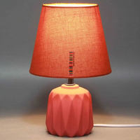 Lampe de table en céramique moderne pour salon, lampe de lecture vintage dorée, lampe de table décorative pour la maison, vente en gros