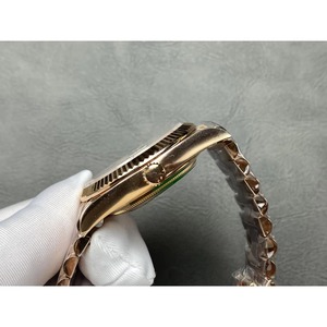 Drioshipping Custom Stainless Steel Japanese Movement Calendar Custom Gold Luxury <b>Watch</b> Men's High Quality <b>Mechanical</b> <b>Watch</b> - Product Image 6