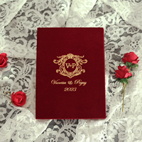 Invitation de mariage en acrylique transparent LOGO à couverture rigide en velours bordeaux de luxe avec RSVP et enveloppe