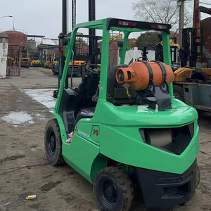 Montacargas Mitsubishi Japonés Original de 2.5 Toneladas, Diésel, Usado, con Mástil de 2 Etapas, Capacidad Todoterreno, en Venta - Product Image 1