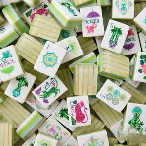 Mahjong artisanal aux tons vert doux et crème, idéal pour les salons de <span class=keywords><strong>thé</strong></span> et les espaces de détente. - Product Image 6
