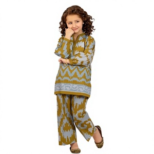 Vêtements pour enfants - Vente en gros de costumes palazzo traditionnels vert olive et bleu clair pour enfants avec bordure brodée, col en V, vêtements décontractés - Product Image 1