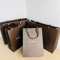 Sac en papier brun de luxe personnalisé à bas prix, imprimé sur mesure avec votre propre logo, idéal pour les cadeaux et le shopping