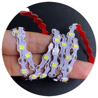 Bande LED pour enseigne rétroéclairée SMD2835 30LEDs 42LEDs 54LEDs 60LEDs DC12V découpable, flexible, en forme de zigzag, en forme de S pour lettres de canal