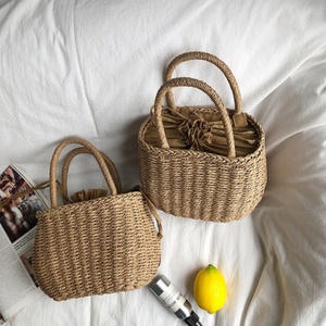 Bolso de mano de paja trenzado ecológico para mujer, estilo casual, de moda de verano, tipo cesta de verduras, para vacaciones - Product Image 2