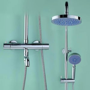 Ensemble de douche thermostatique rond en cuivre avec contrôle de température pour salle de bain moderne - Product Image 1
