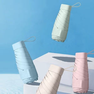 Nouvelles parapluies plats de poche fantaisie, petits et élégants, avec poignée, personnalisés pour femmes, avec étui zippé en <span class=keywords><strong>EVA</strong></span>. - Product Image 2