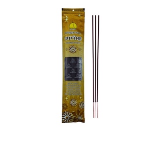 Bâtonnets d'encens mystiques indiens rouges Bathi, encens oriental divin avec un mélange de résine sacrée pour l'élévation spirituelle - Product Image 1