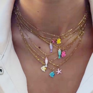 Collier superposé avec breloques animaux marins colorées, plaqué or 18 carats, chaîne de clavicule en forme d'animal pour femme, bijoux tendance, thème océan - Product Image 1
