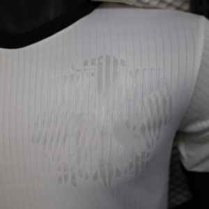 サッカーユニフォーム2025年プレーヤードイツ特別版卸売高品質クラシッククラブとチームユース昇華大学 - Product Image 5