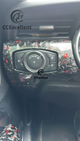 CCExcellent pour Ford Mustang 2015-2023, garniture intérieure en fibre de carbone forgée, couvre-tableau de bord, 4 trous, kits de tableau de bord, remplacement direct