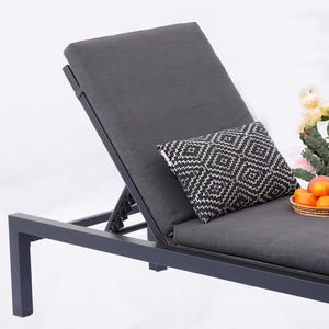 Mia ชุดเตียงอาบแดดกลางแจ้ง, ชุดเฟอร์นิเจอร์เก้าอี้สวนอลูมิเนียมกันน้ำพร้อมโต๊ะด้านข้าง - Product Image 4