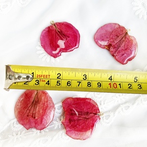 Nuovo Design Set Collana e Orecchini in Acciaio Inossidabile con Fiori di Carta Hawaiani e Resina Epossidica con Bouganvillea Vera Essiccata - Product Image 5