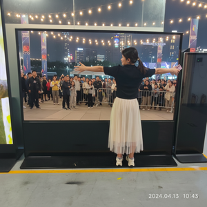 Pantalla LCD Vertical de 100 Pulgadas con Pantalla Táctil Capacitiva de 10 Puntos de la Marca <span class=keywords><strong>LG</strong></span>, <span class=keywords><strong>Soporte</strong></span> para Uso en Ascensores, Pantalla LED HD 4K Grande para Publicidad - Product Image 2