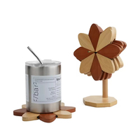 Coussinets promotionnels personnalisés 3/4/5 un caboteur en bois massif en forme de moulin à vent d'arbre 3 couleurs sous-verres de table