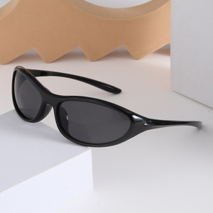 <b>Sunglasses</b> Unisex PC Frame Polarized UV400 Type 3 Sunshades Black For Men And Women - Product Image 2