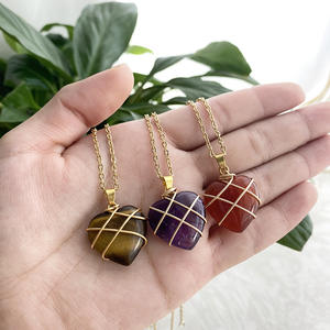 Collar de corazón de cristal Natural de declaración de moda, envoltura de <span class=keywords><strong>alambre</strong></span> hecha a mano con Mini cadena de eslabones de piedra luminosa para fiestas - Product Image 6