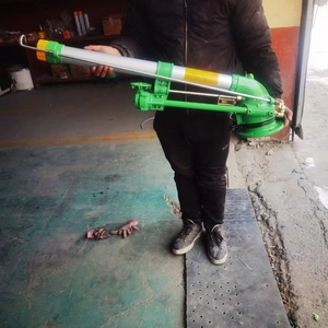 Pistola <span class=keywords><strong>de</strong></span> pulverización <span class=keywords><strong>de</strong></span> gusano <span class=keywords><strong>de</strong></span> turbina <span class=keywords><strong>de</strong></span> riego agrícola - Product Image 3