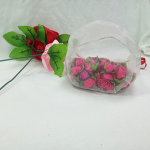 Sac de pochette en <span class=keywords><strong>organza</strong></span> à fond rond personnalisé en gros avec cordon de serrage à ruban <span class=keywords><strong>rouge</strong></span> pour l'emballage et l'affichage de cadeaux - Product Image 2